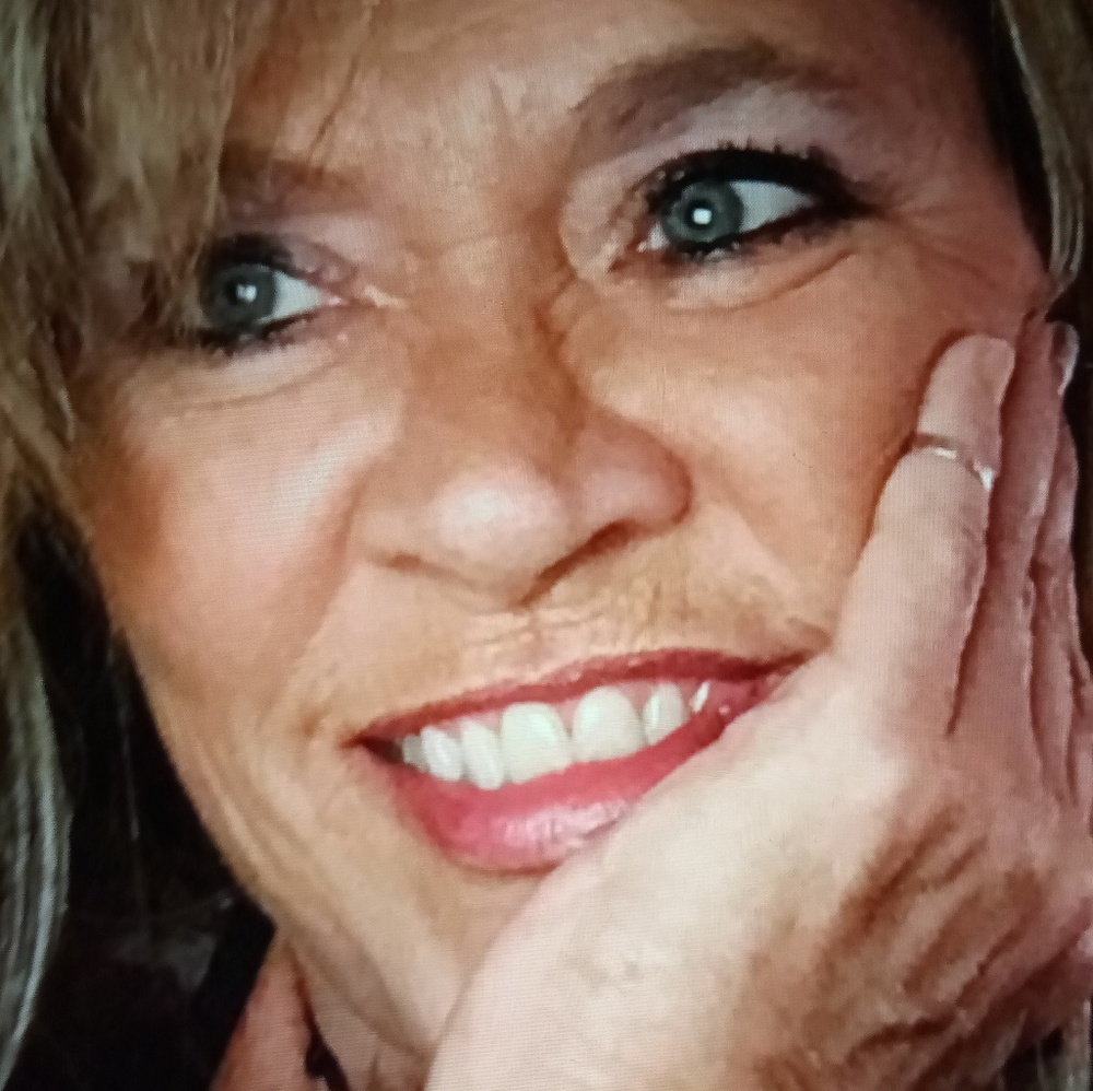 Meet your Posher, Cindy